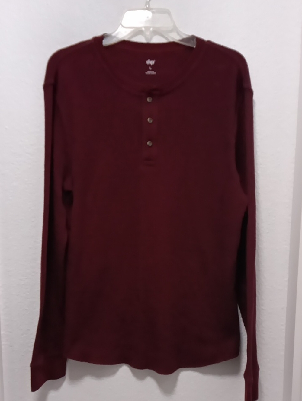 Burgundy dip Long-Sleeve Henley Shirt